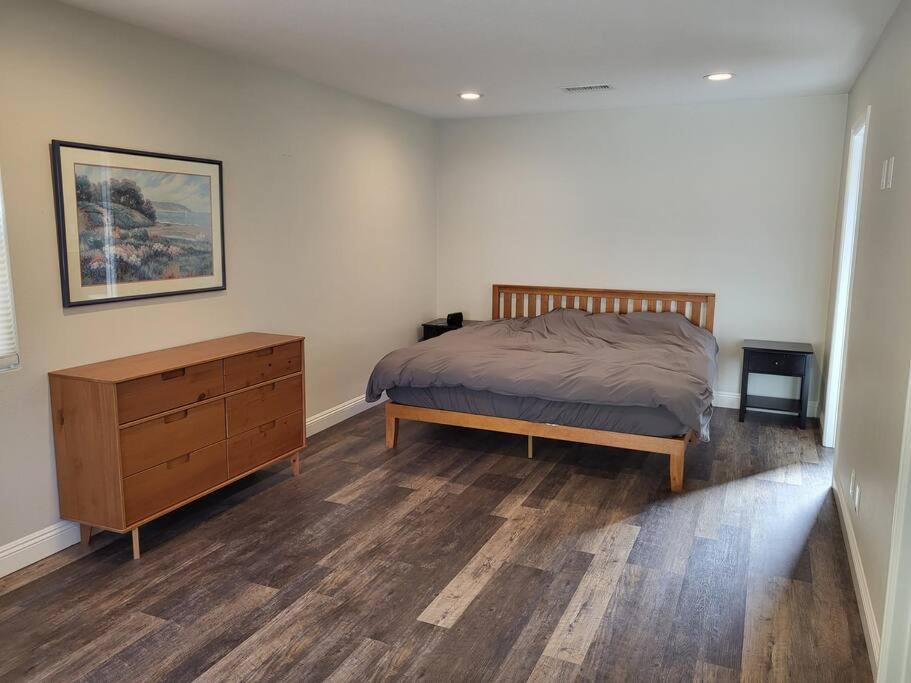 Bouganvilla 4-Bedroom, 2-Baths, Single Family House Thousand Oaks Exterior foto